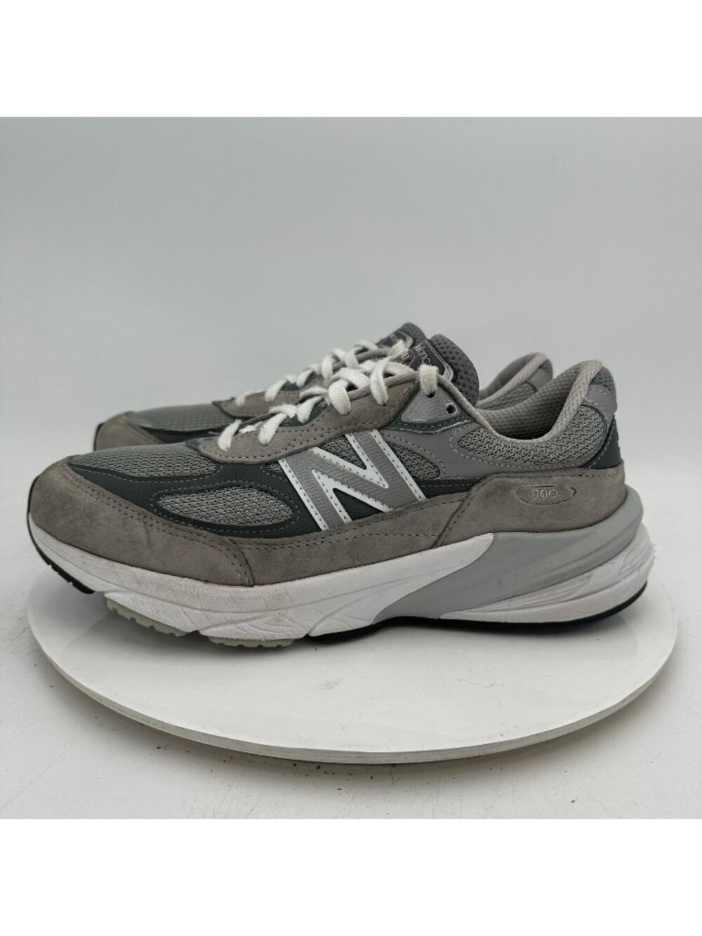 New Balance 990V6 Women Sz 9.5B W990GL6 Gray White Suede Walking Training Shoes